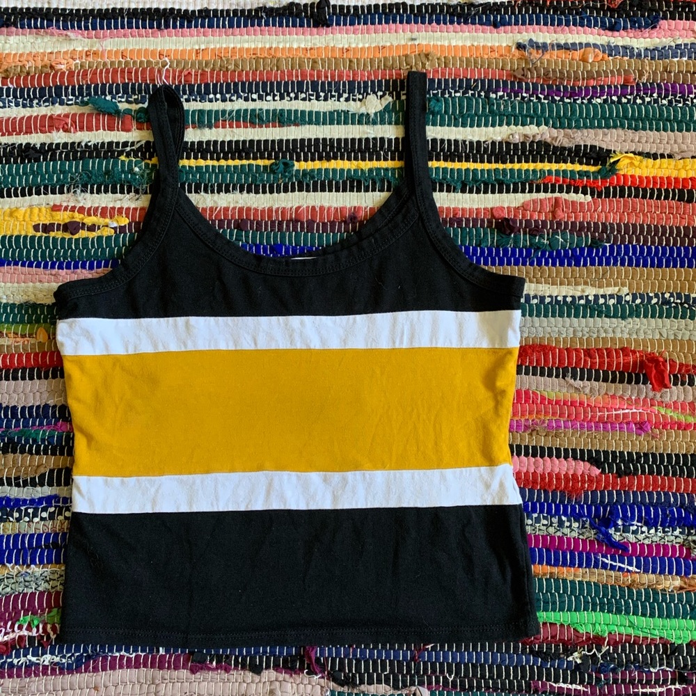 Heart and Hips Crop